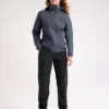 Atom Felpe con cappuccio da donna