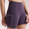 Essent Pantaloncini utility a vita alta da donna, 6"