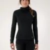 Felpa con cappuccio da donna in lana merino Satoro