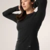 Maglia a maniche lunghe da donna Satoro in lana merino con collo a giro
