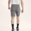 Pantaloncini Gamma SL da uomo da 9"