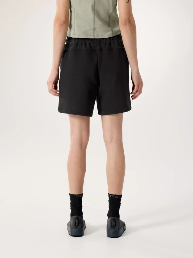 Pantaloncini in pile Emblem da donna, 6"