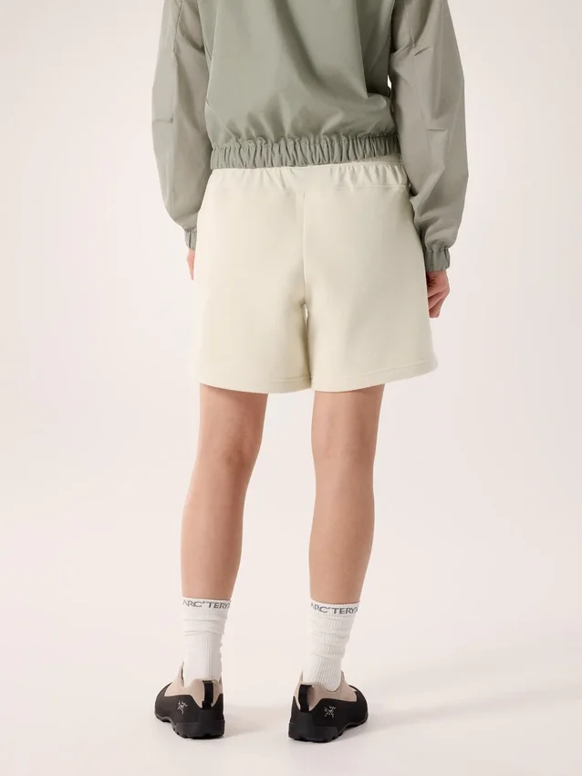 Pantaloncini in pile Emblem da donna, 6"