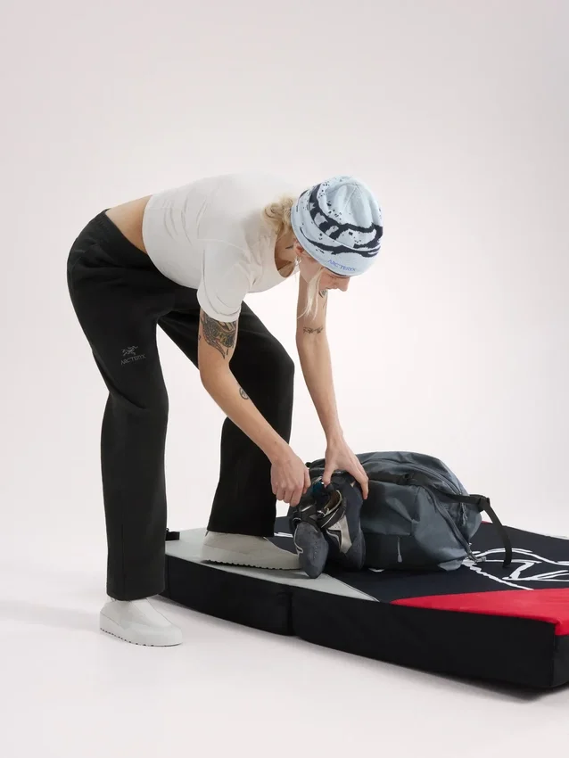 Pantaloni da jogging in pile Emblem da donna