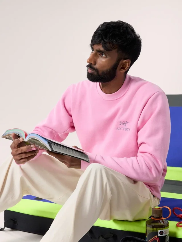 Pullover da uomo in pile con emblema e collo rotondo