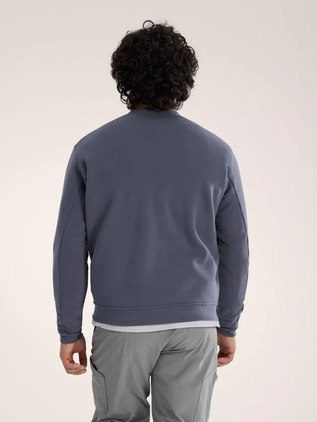 Pullover da uomo in pile con emblema e collo rotondo