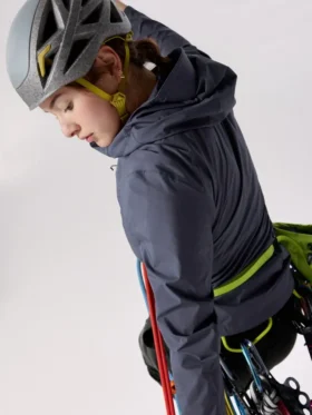 Squamish Felpe con cappuccio da donna