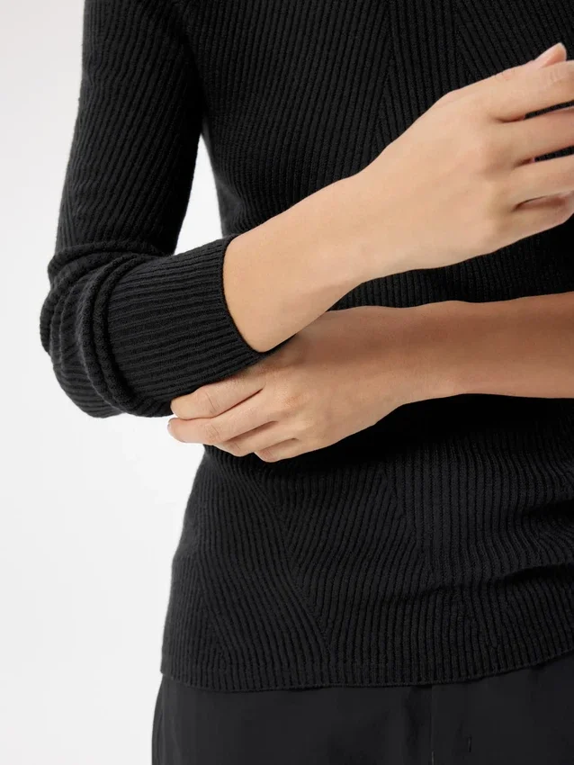 Strati intermedi in lana Conic da donna